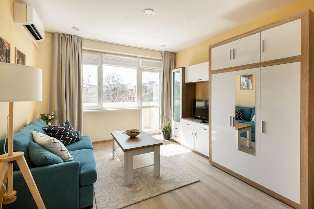 New Located Peaceful 1bdr Self Check-in Daire